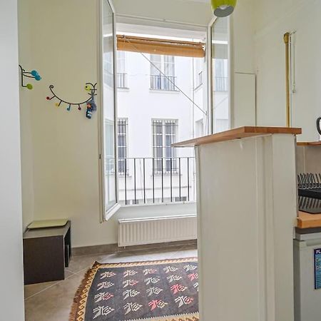 Radiant Flat - Spacious Studio Apartment - Marais Parijs Buitenkant foto
