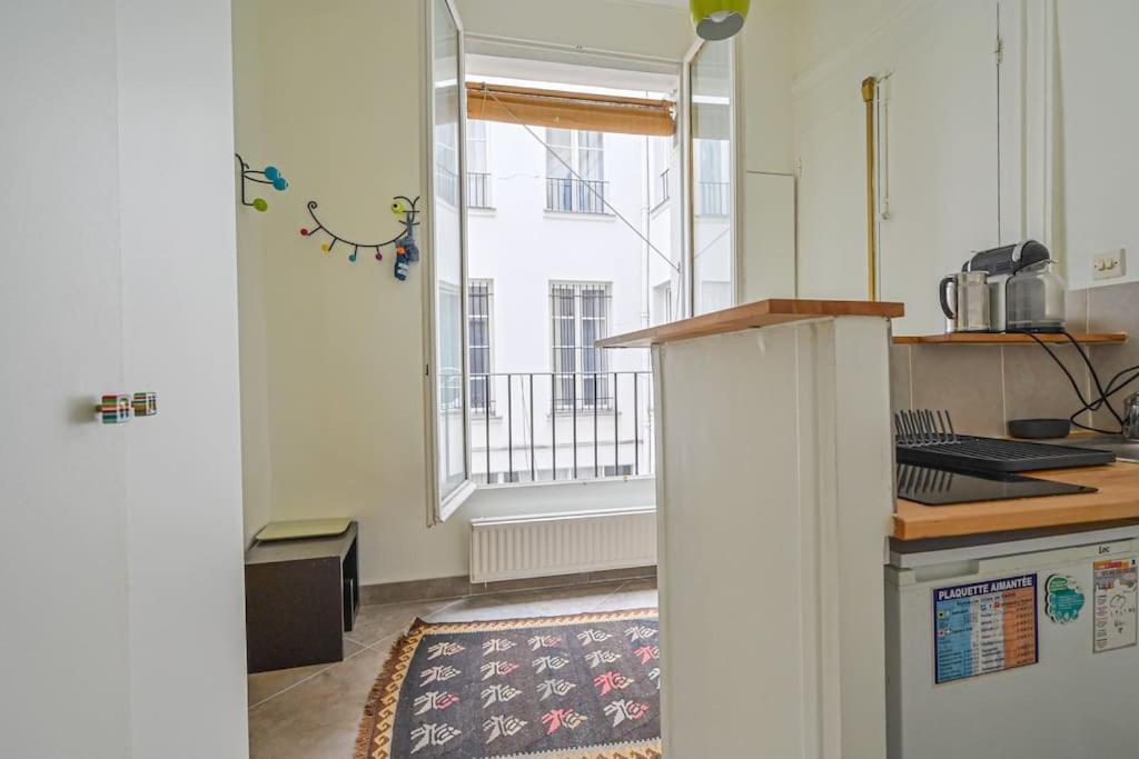 Radiant Flat - Spacious Studio Apartment - Marais Parijs Buitenkant foto