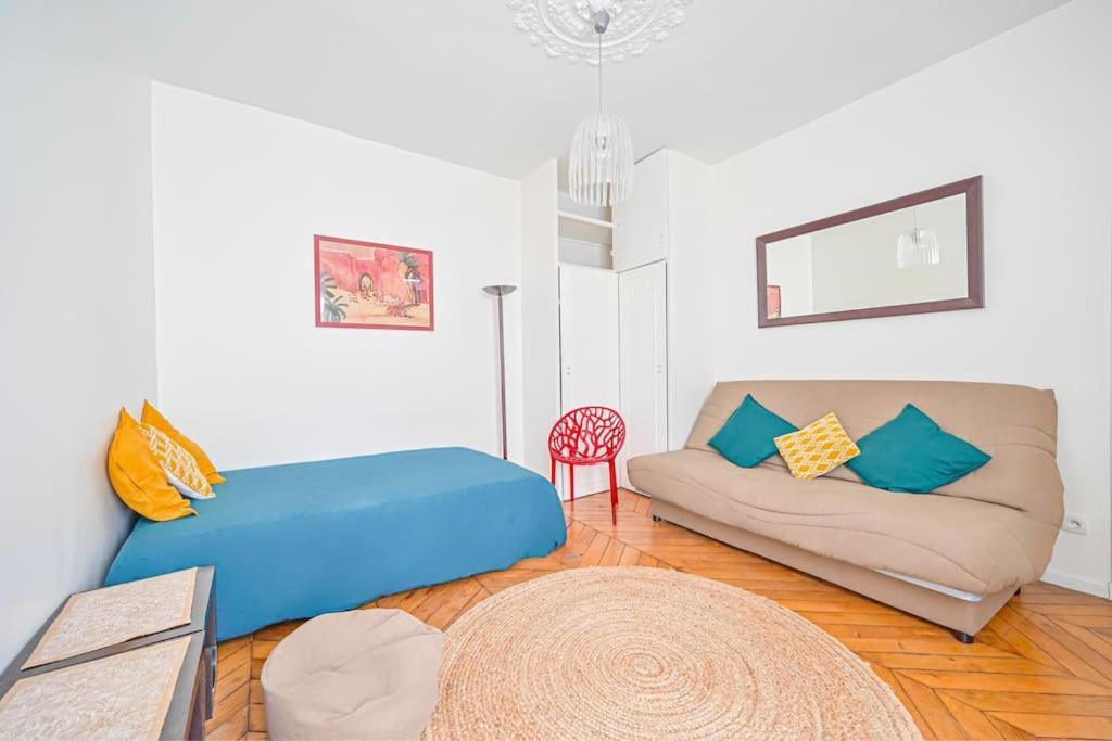 Radiant Flat - Spacious Studio Apartment - Marais Parijs Buitenkant foto